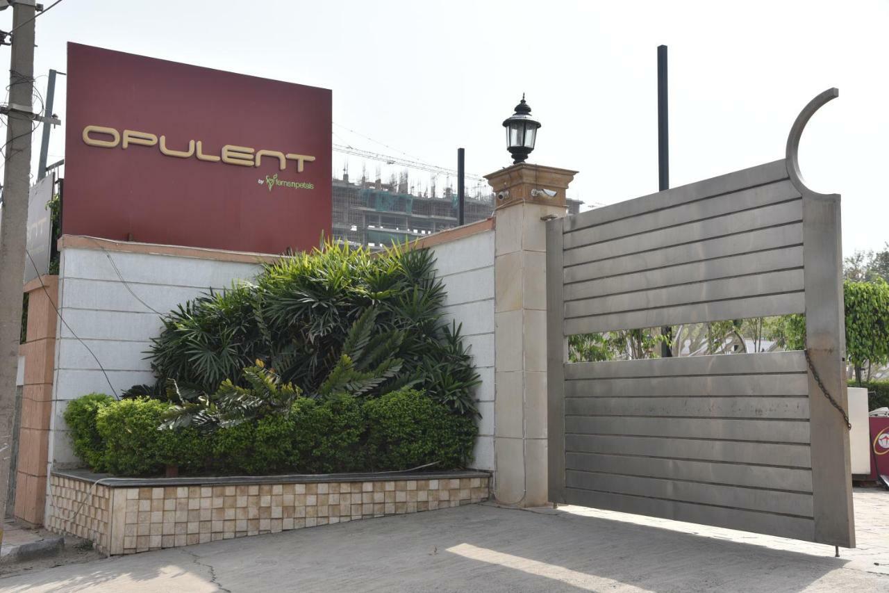 Hotel Opulent By Udman Chhattarpur 4*