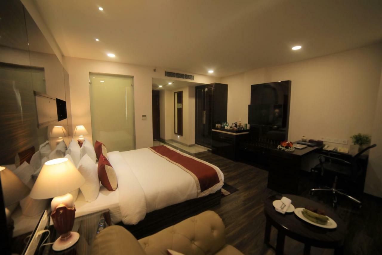 La New 5* Delhi (National Capital Territory of India)