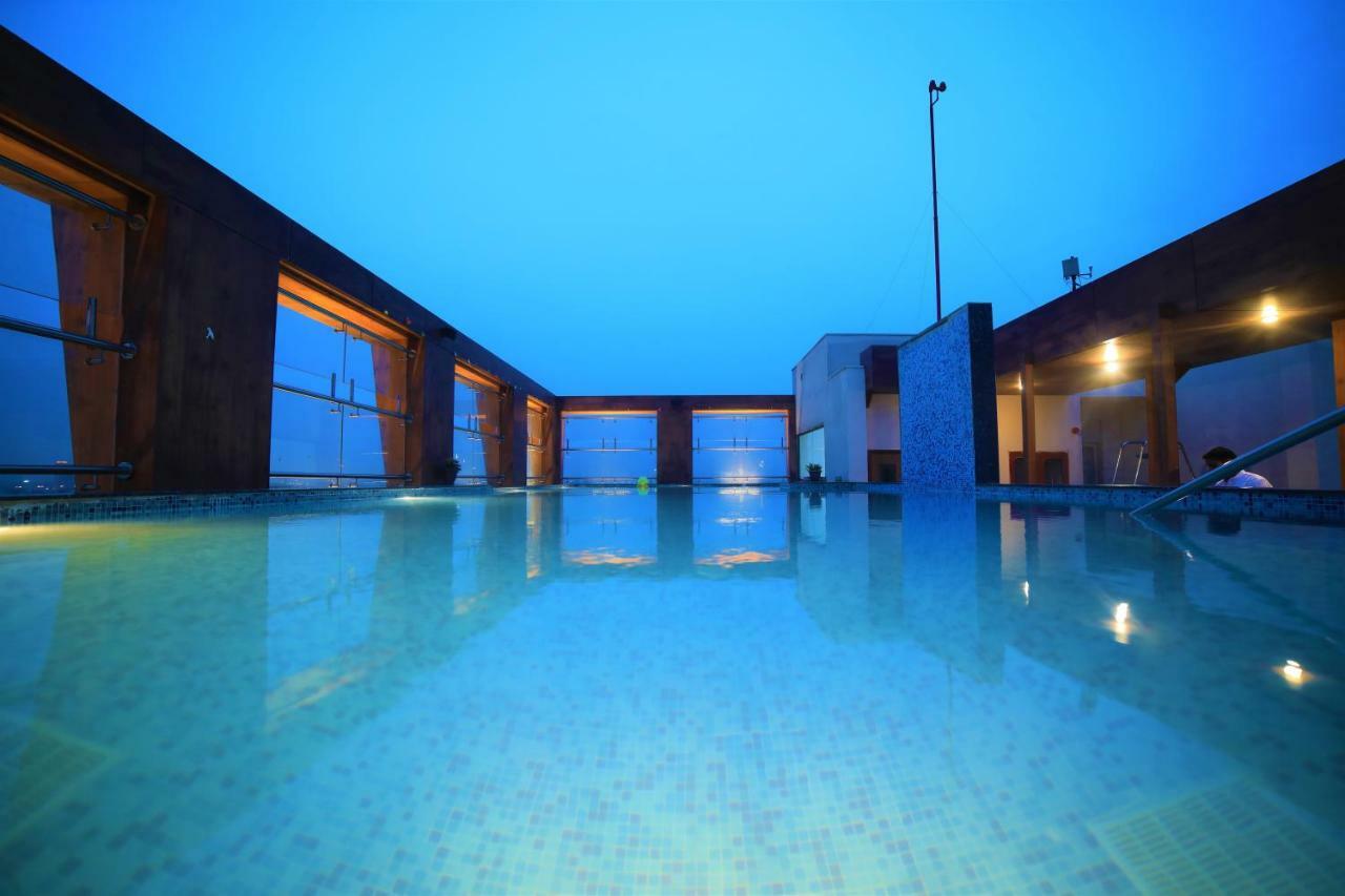 La New 5* Delhi (National Capital Territory of India)