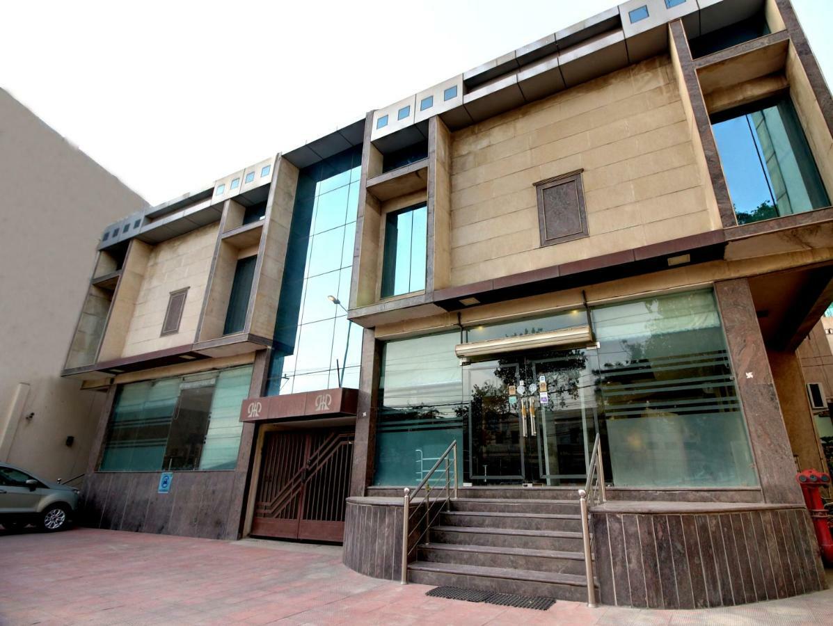 Hotel The Impress Near Delhi Airport New Delhi