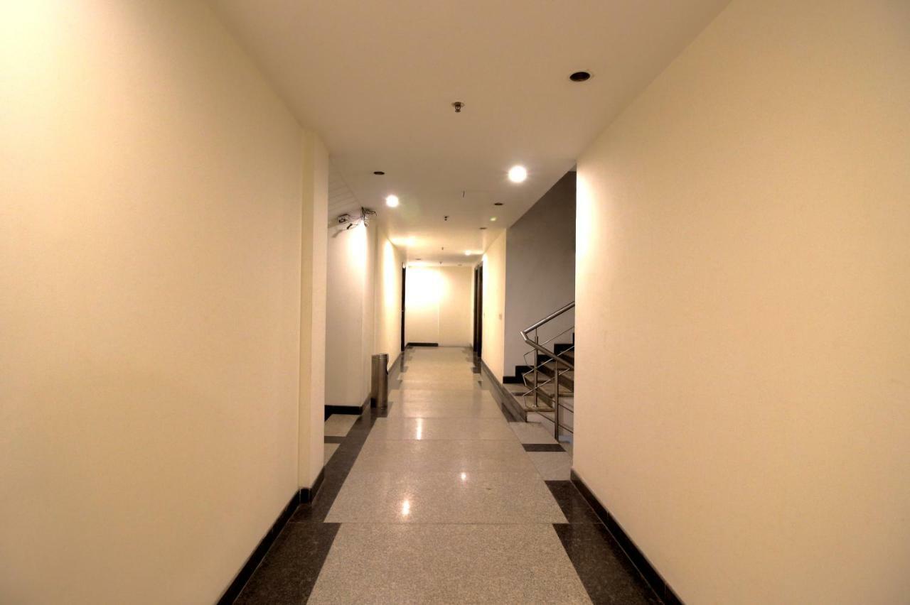 The Impress Near Delhi Airport 4*