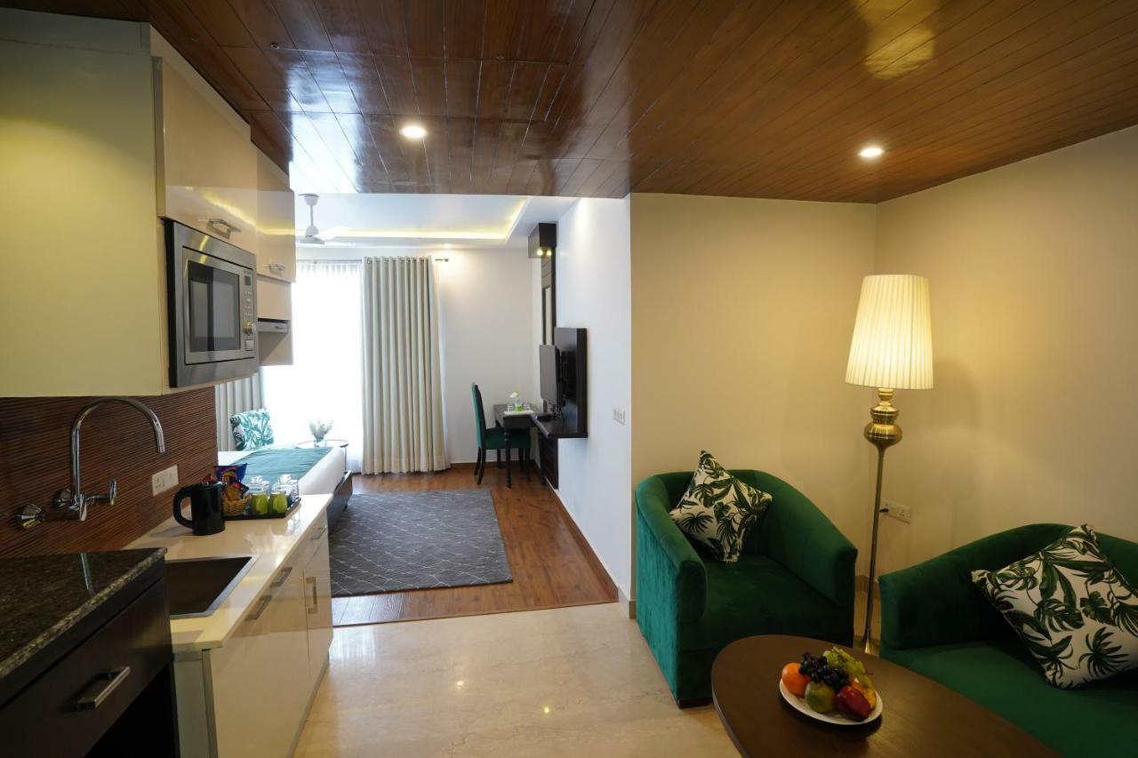 Rockland Hotel, C.r Park Hotel
