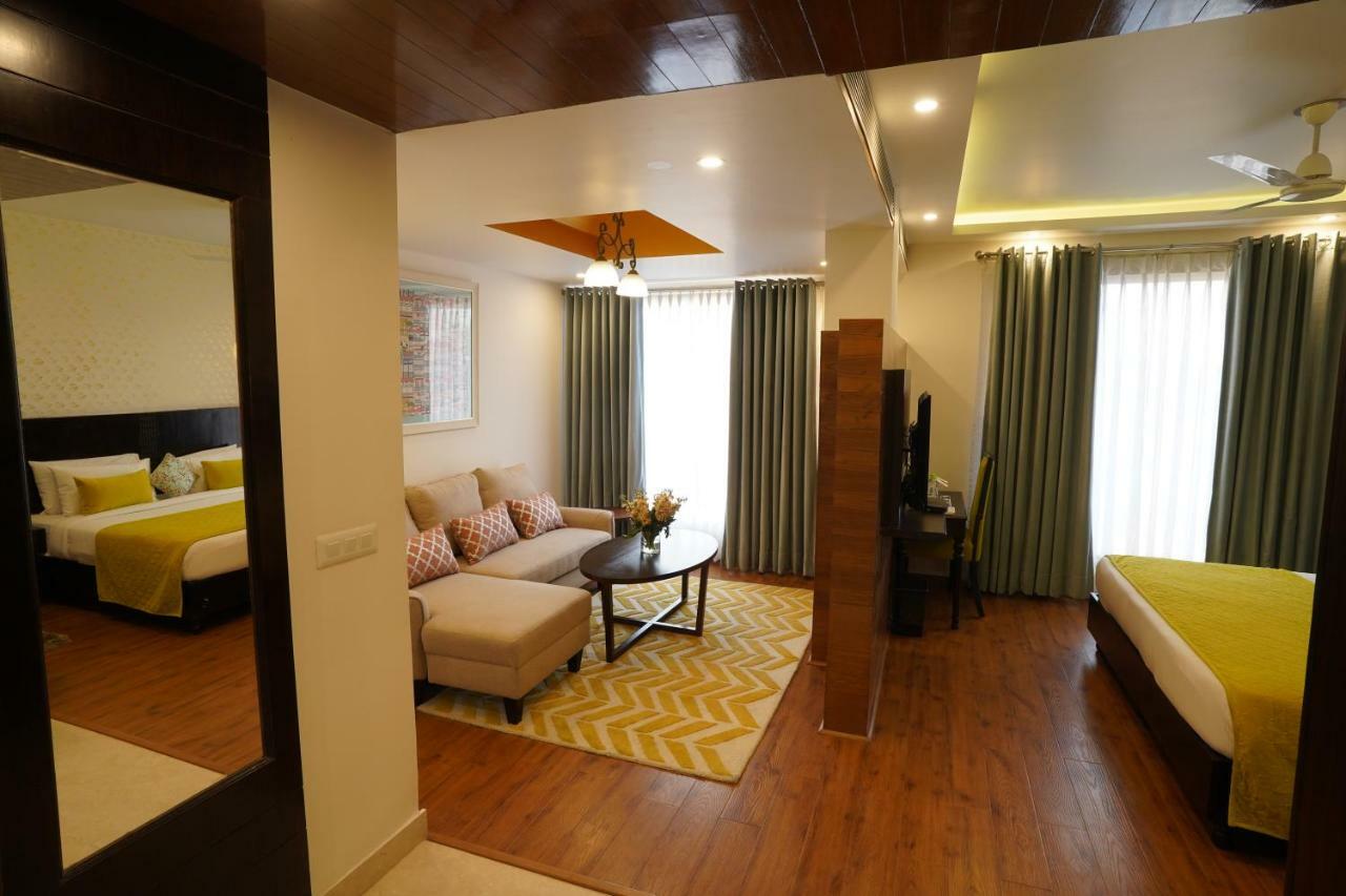 Rockland Hotel, C.r Park 4*