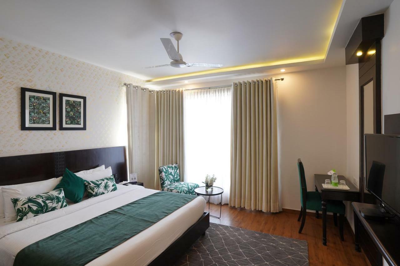 Rockland Hotel, C.r Park 4*