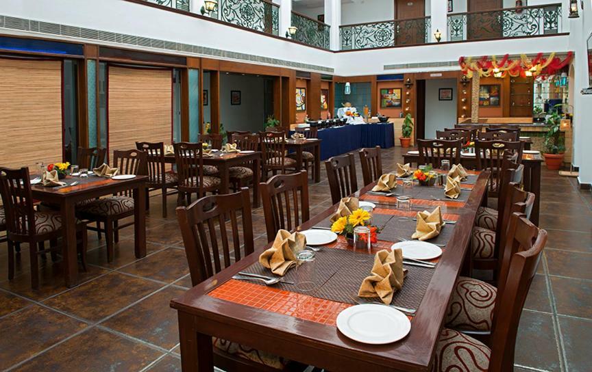 Anila Hotel 3*