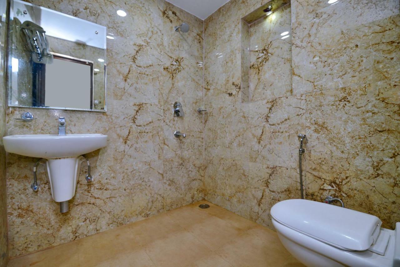 Hotel Kabeer New @ New Railway Station 3*