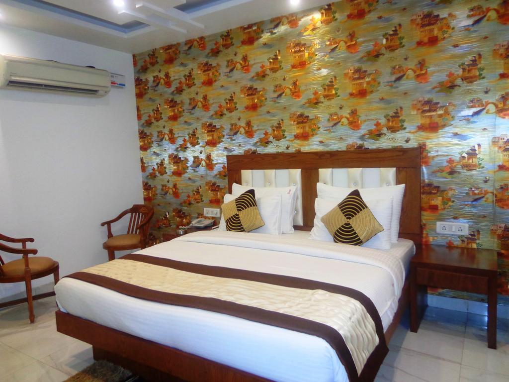 Apartment Excel New Delhi