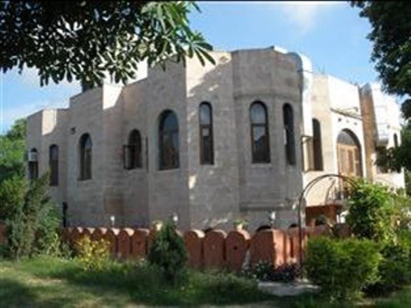 K S Palace Bed & Breakfast