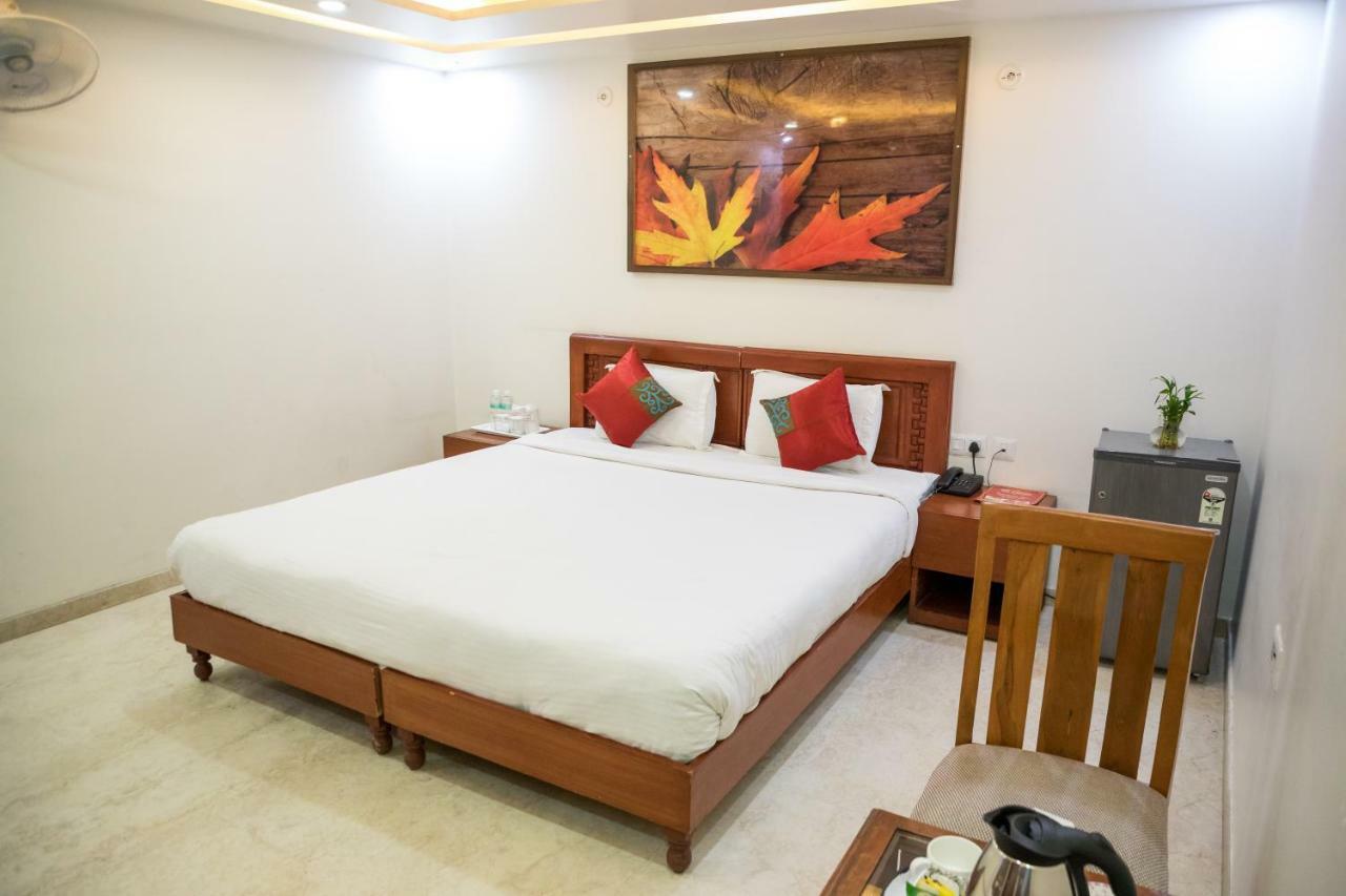 Sm Palace Hotel