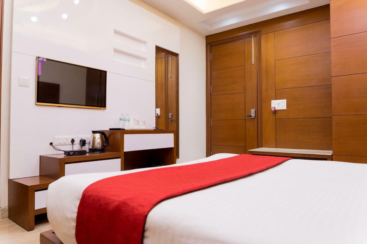 Hotel Sm Palace 3*