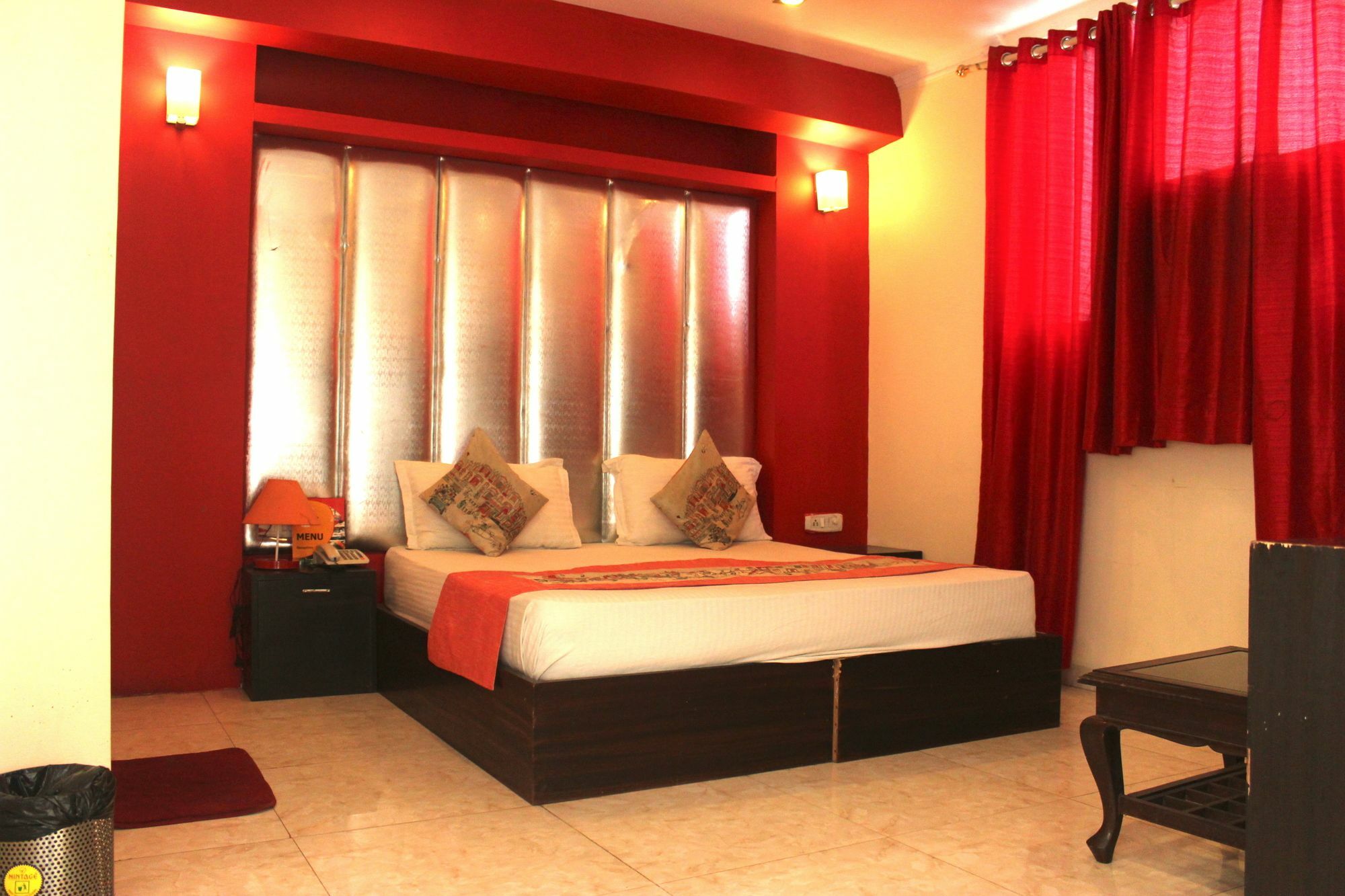 Unistar New Delhi