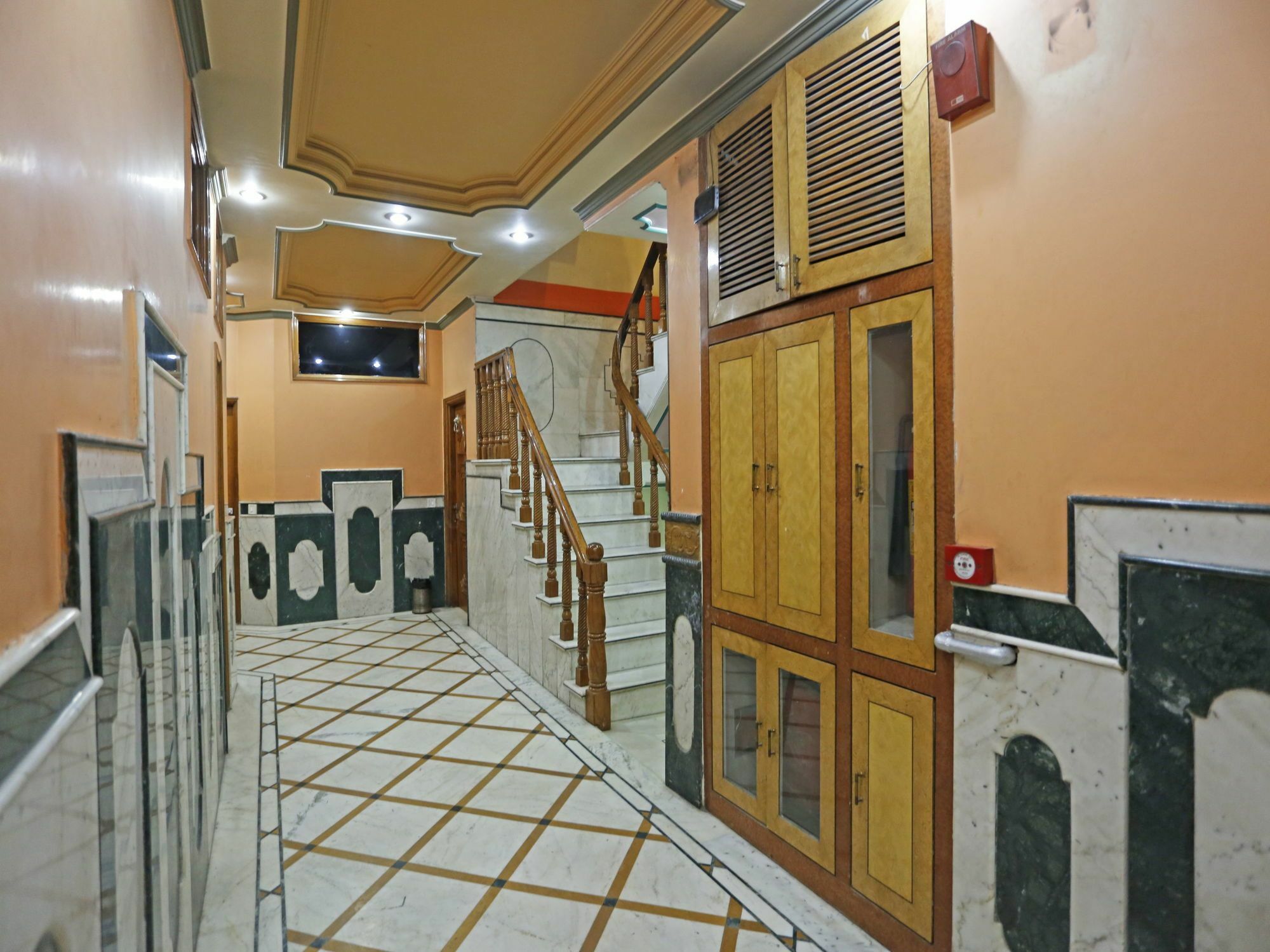 Super O Blue Sapphire Delhi 4* New Delhi