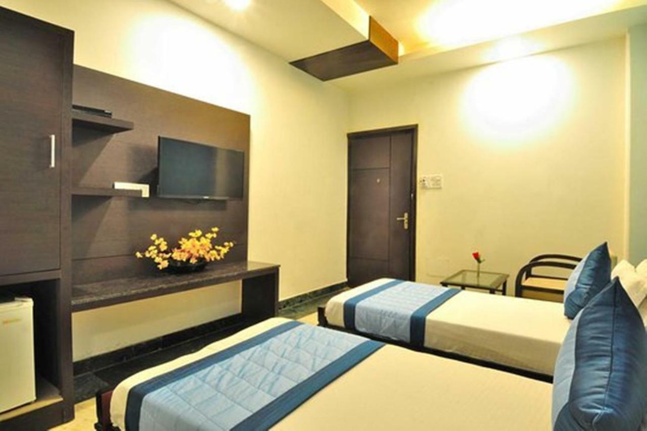 Arihant Inn-near Blk Hospital Hotel