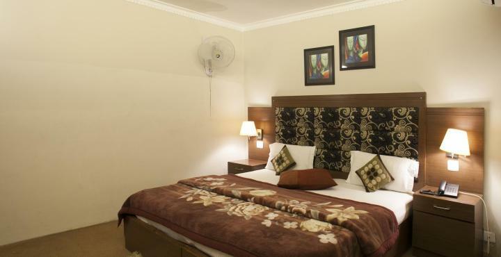 Centre Hotel