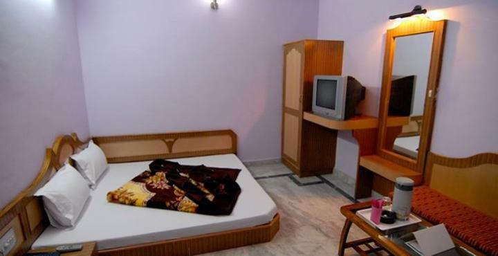 Hotel Ganga 3*
