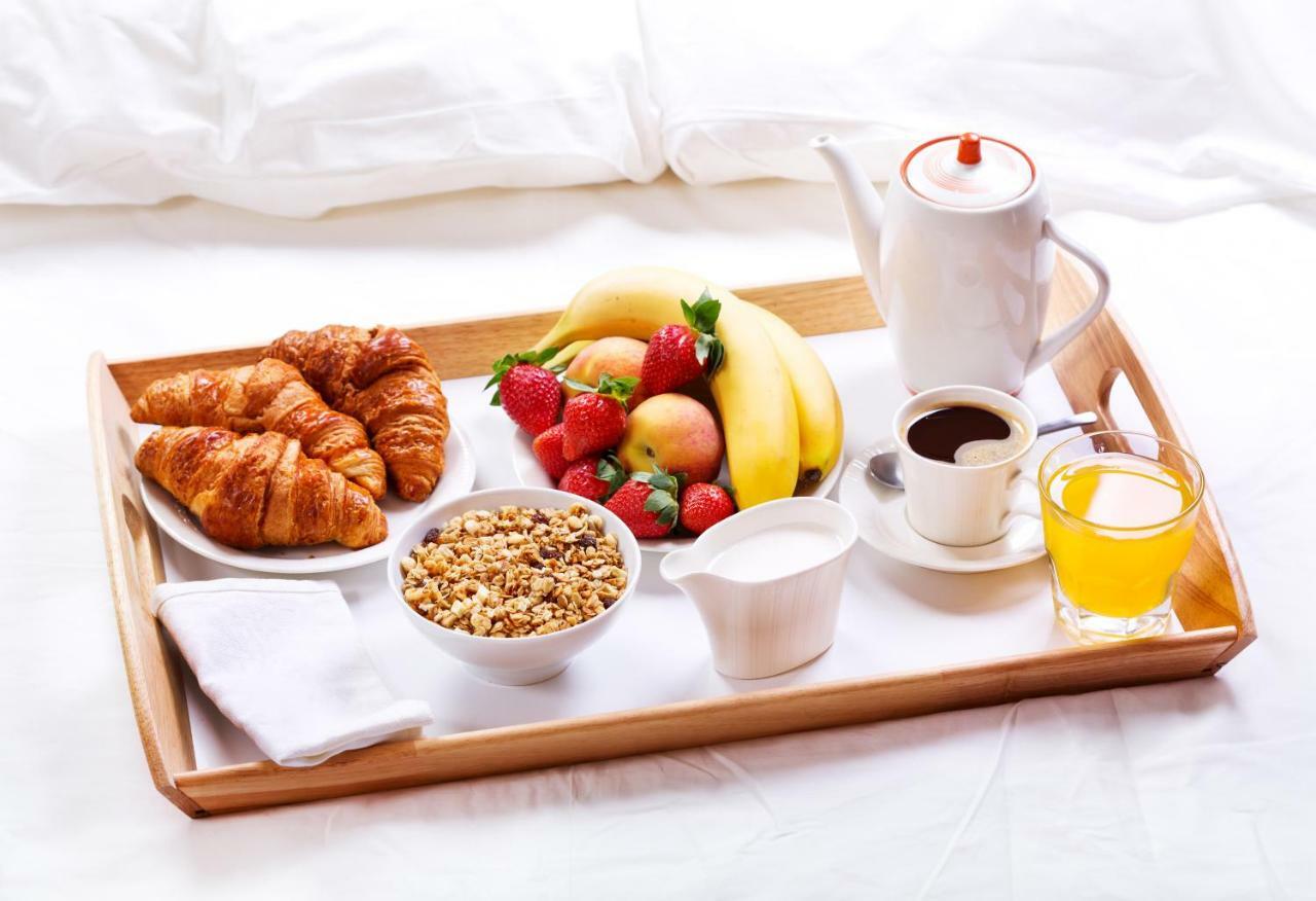 Hotel Swaran Palace Delhi (National Capital Territory of India)