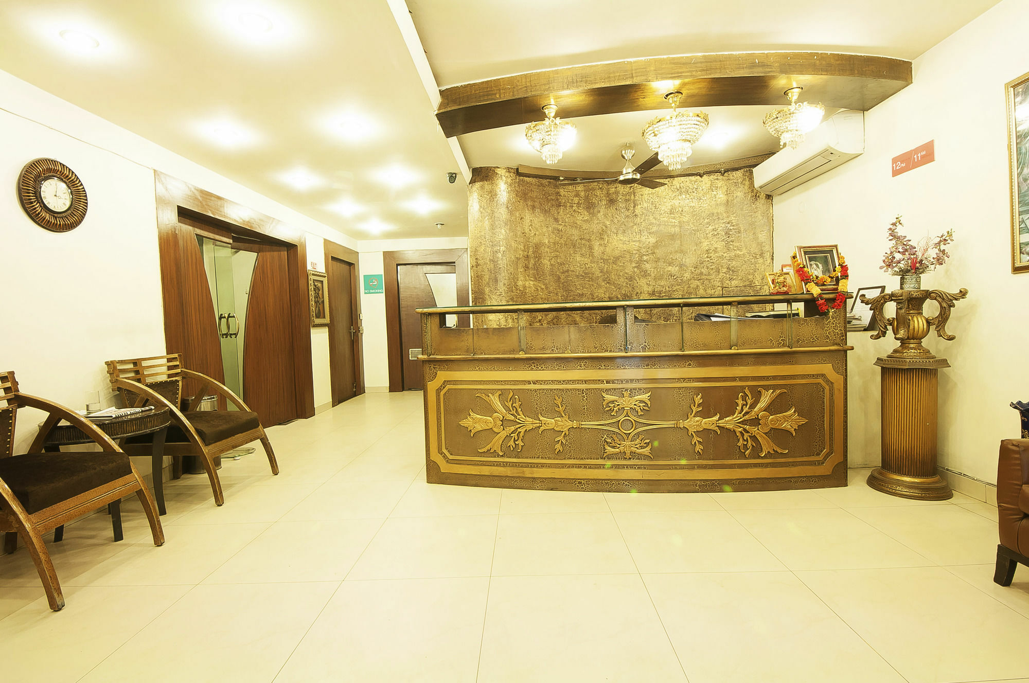 Hotel Golden Leaf 3*