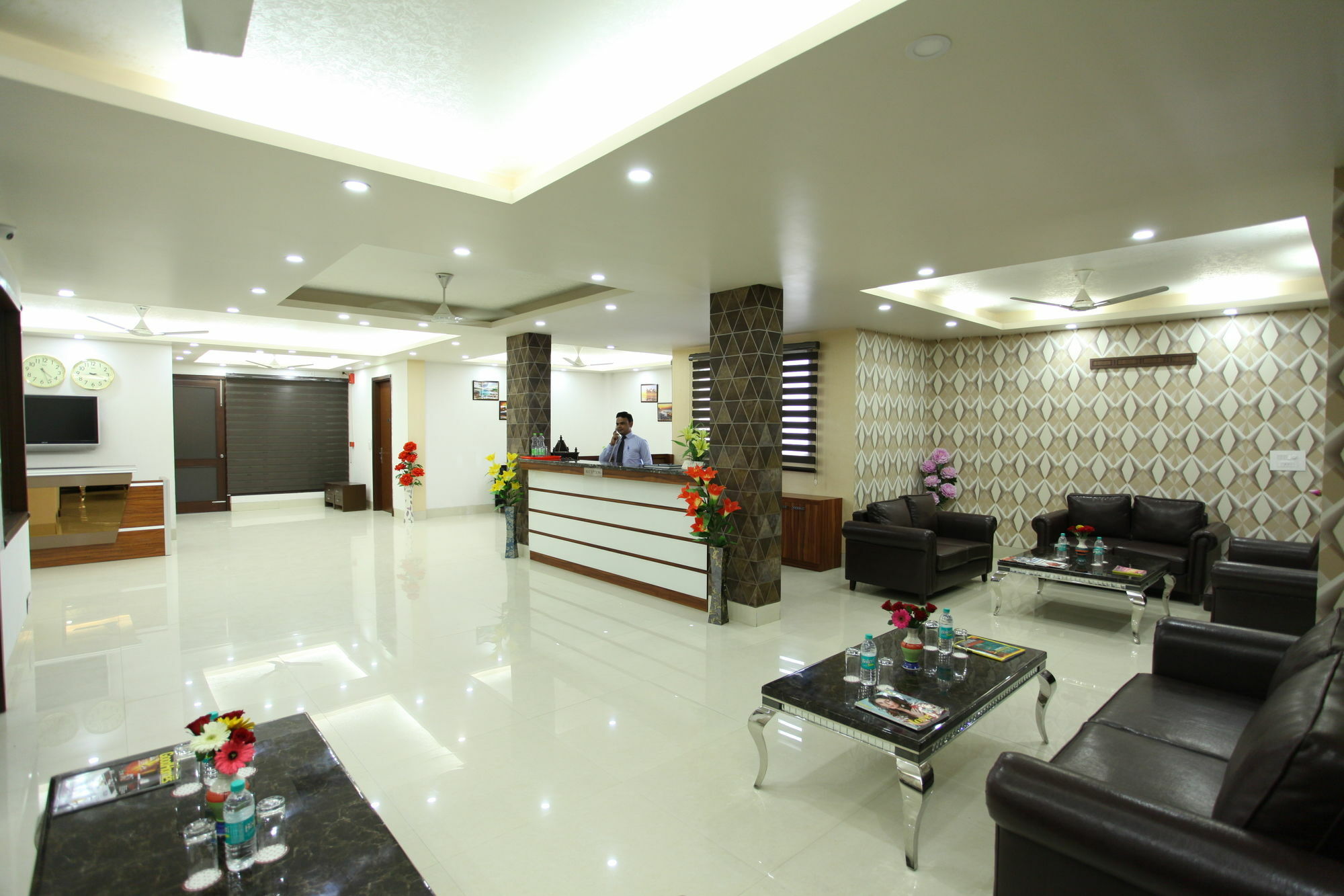 Hotel H.C Grand 3*
