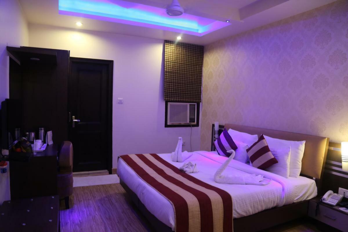 Hotel Surya International 3*