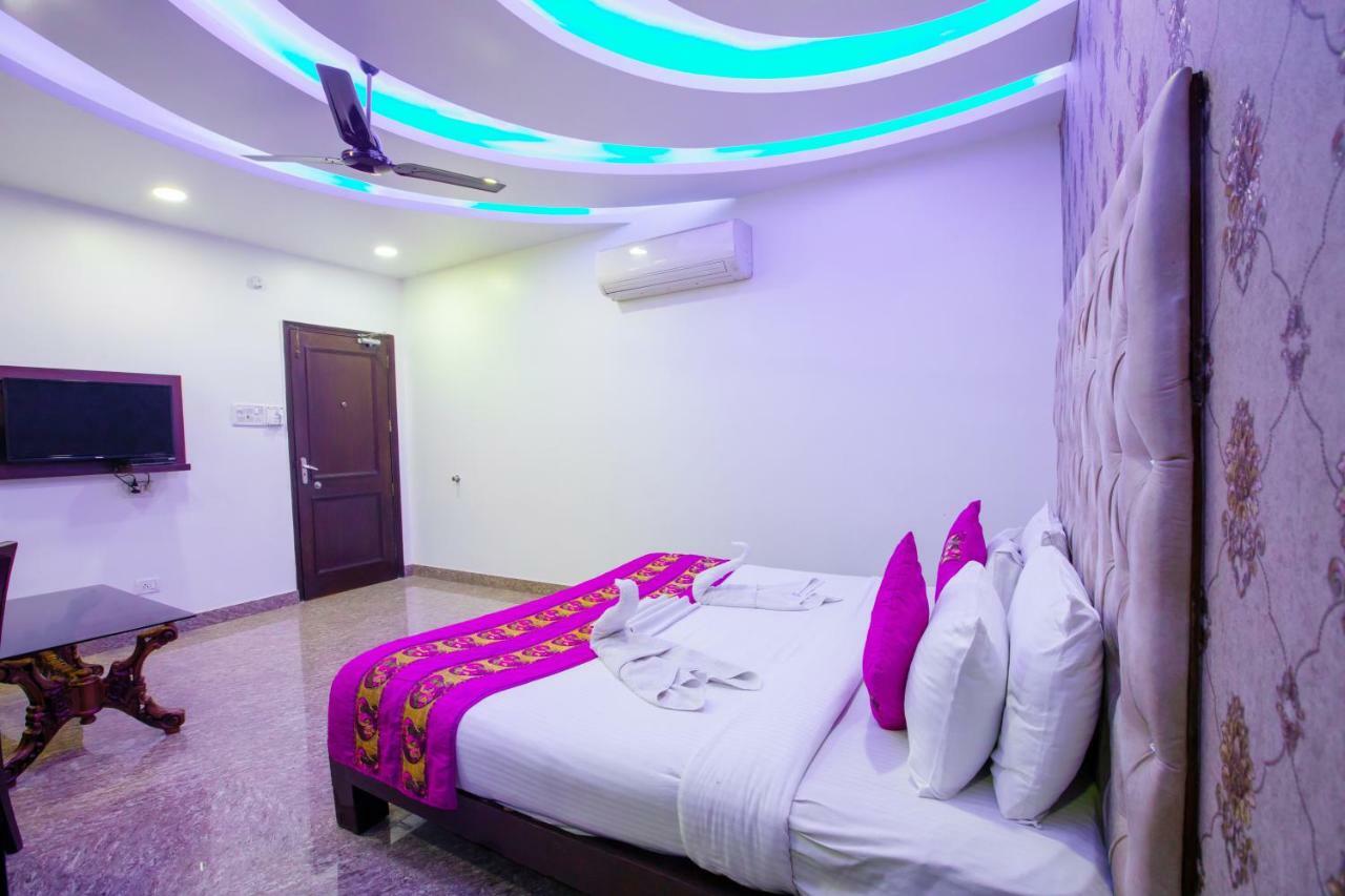 Surya International 3*