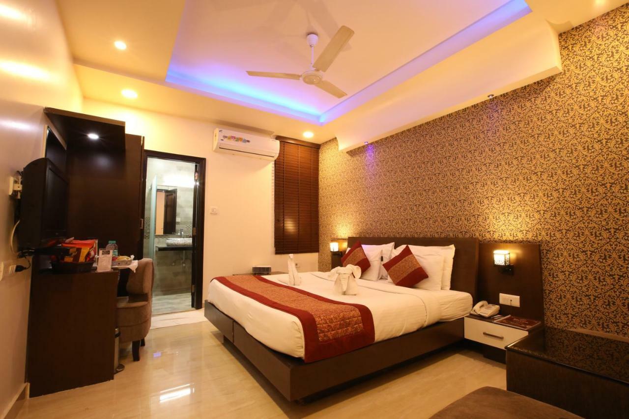 Hotel Surya International 3*