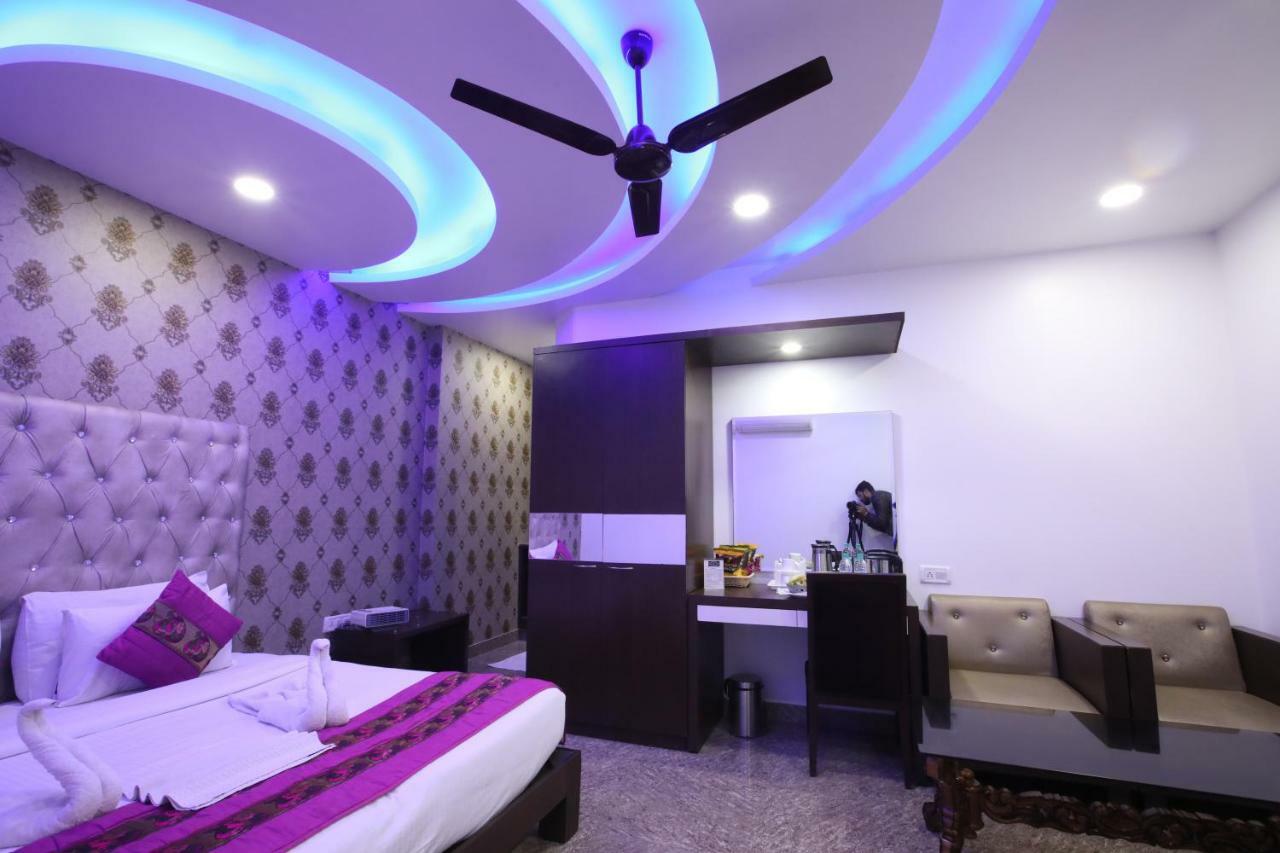 Hotel Surya International 3*
