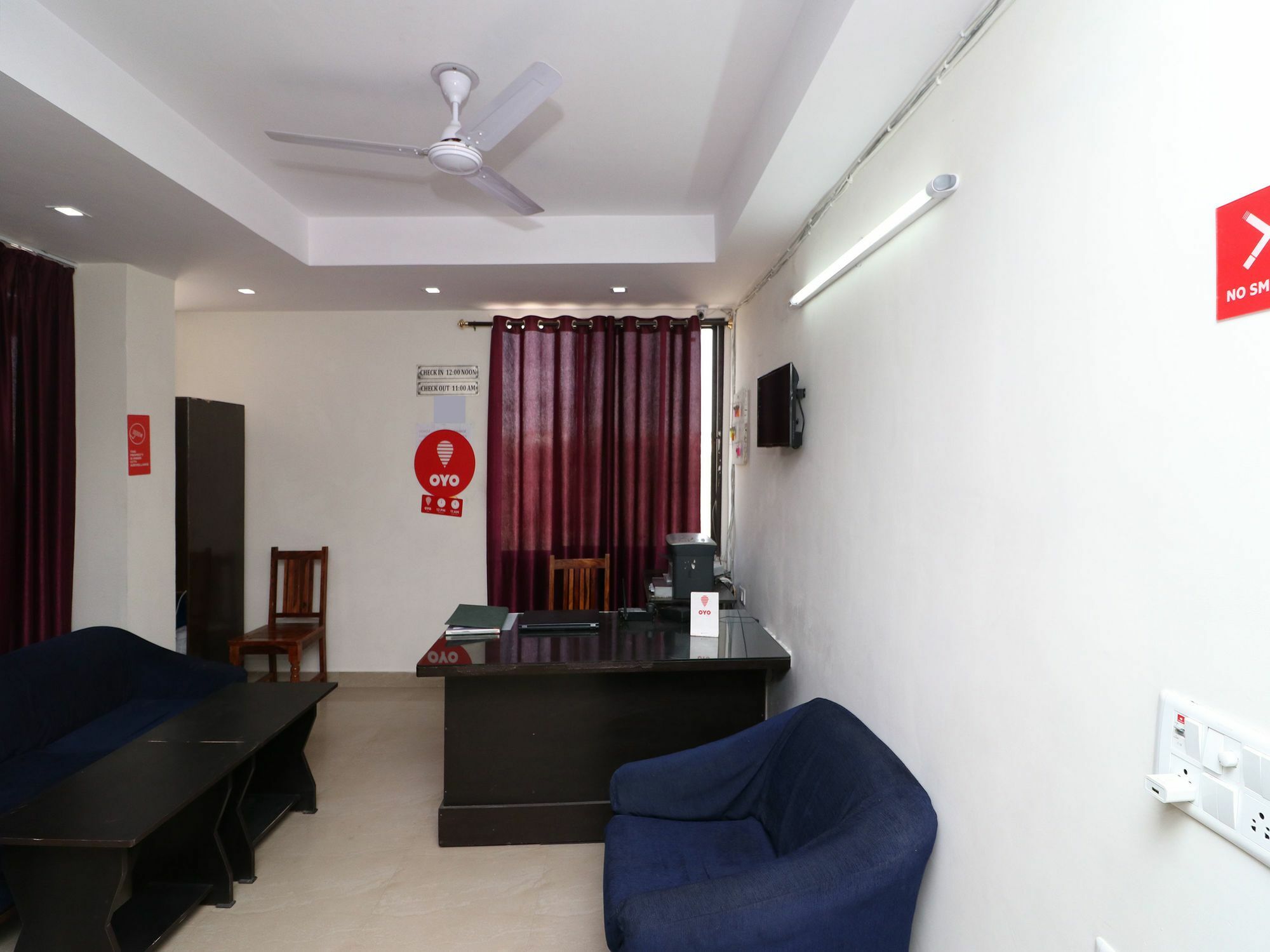Oyo 13301 Mayesha Residency