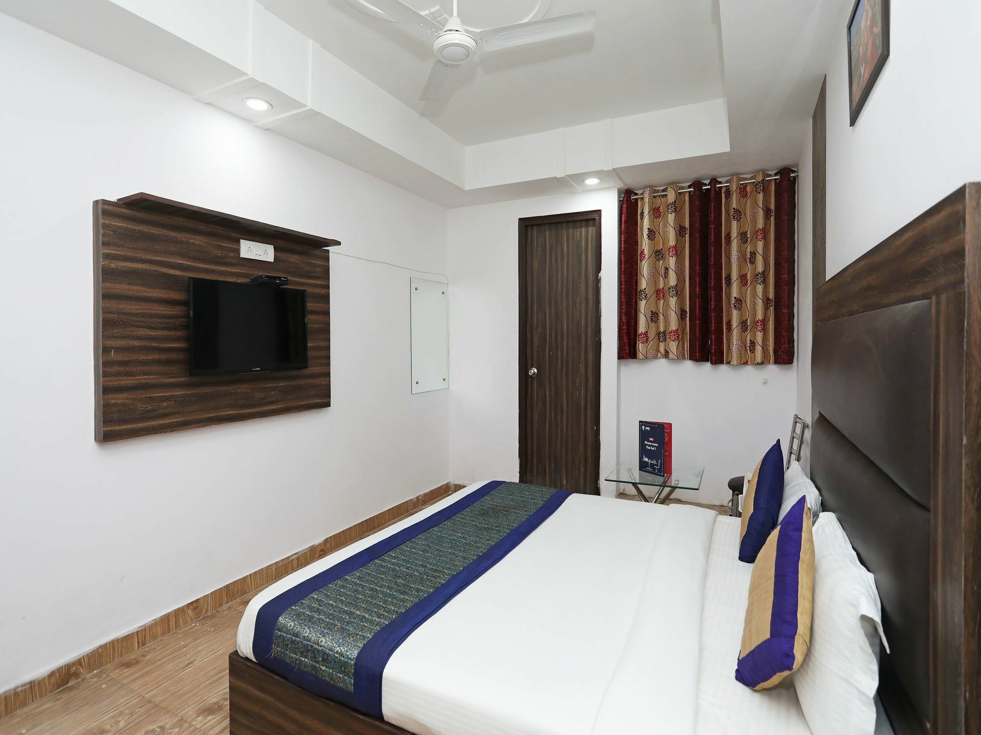Oyo 10795 Rs Residency Hotel 2*