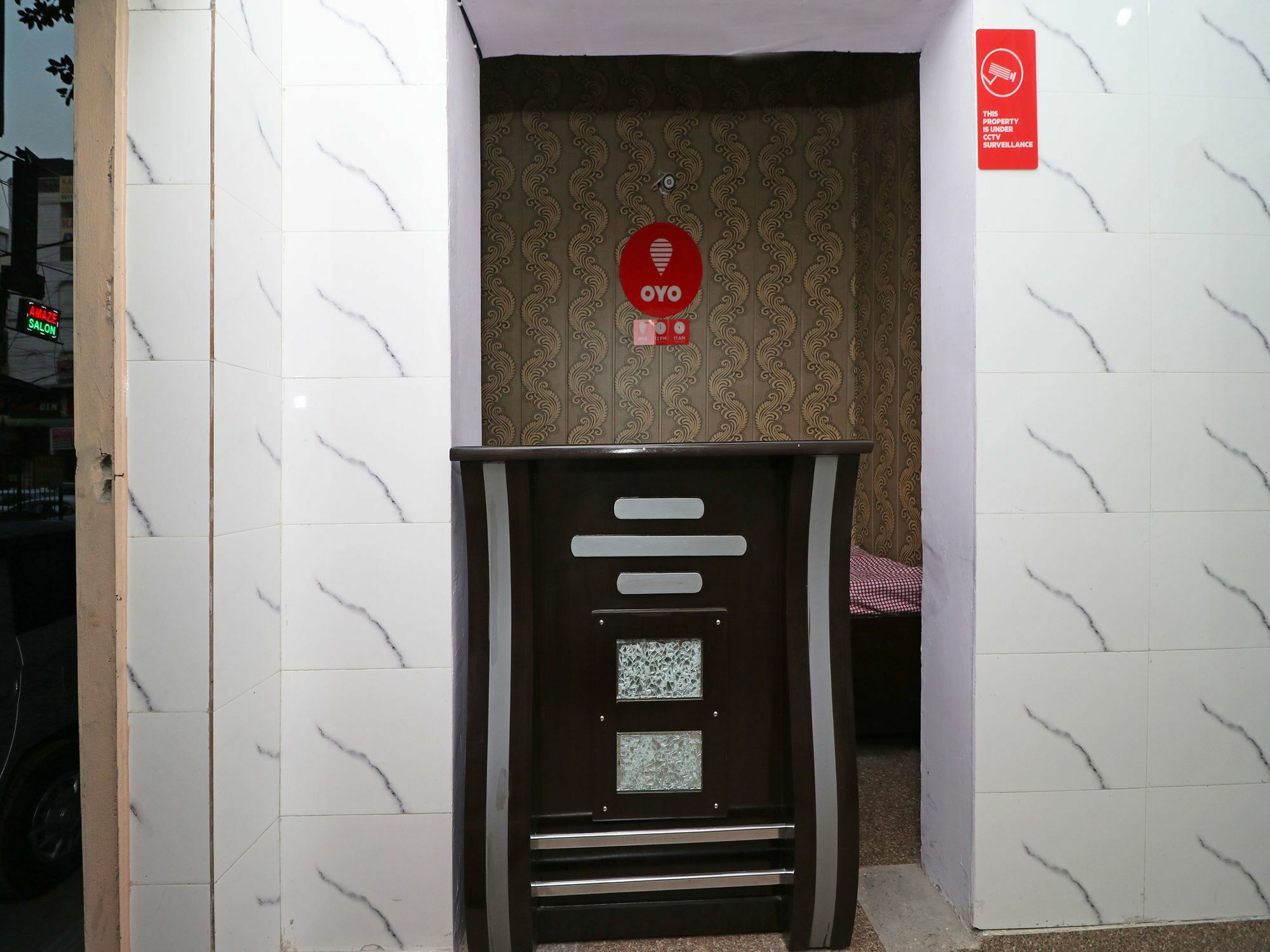 Oyo New Capital Near M2k Cinemas Rohini 3* Delhi (National Capital Territory of India)