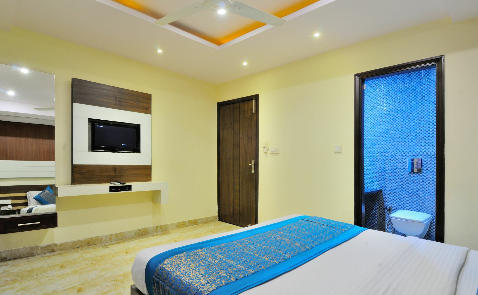 Hotel Gold Star - Paharganj Nova Deli
