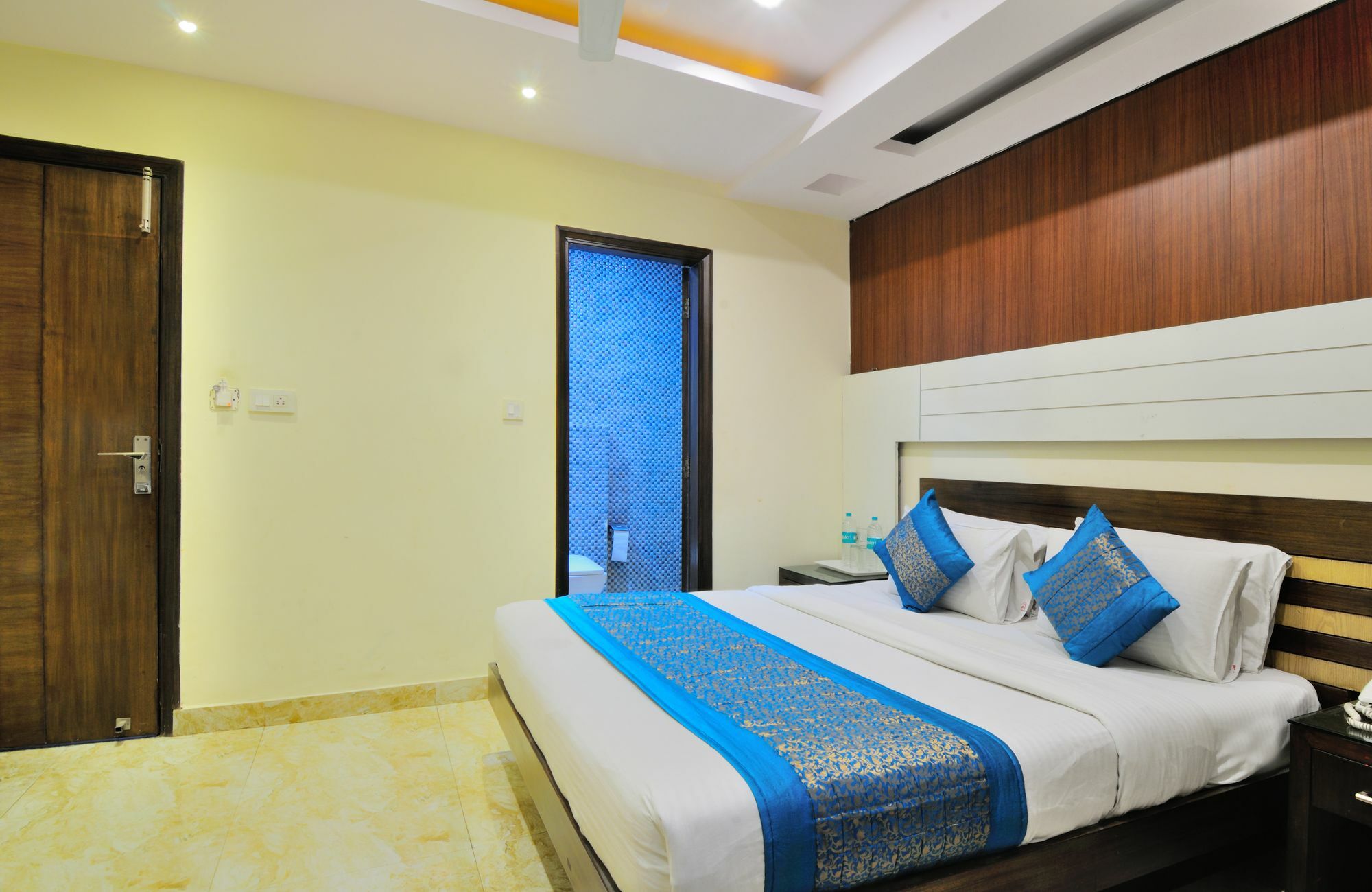 Hotel Gold Star - Paharganj Nova Deli