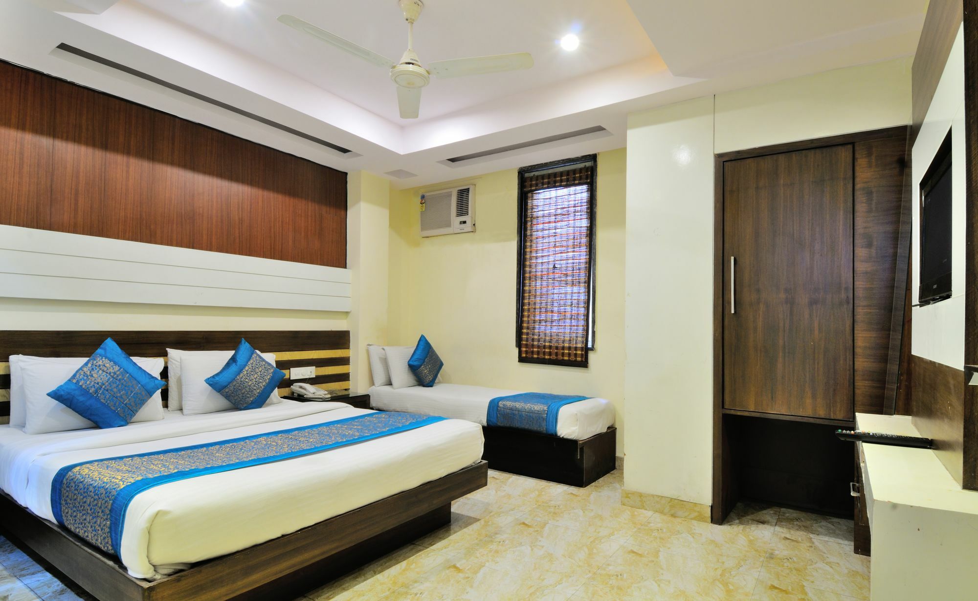 Gold Star - Paharganj Hotel Nova Deli