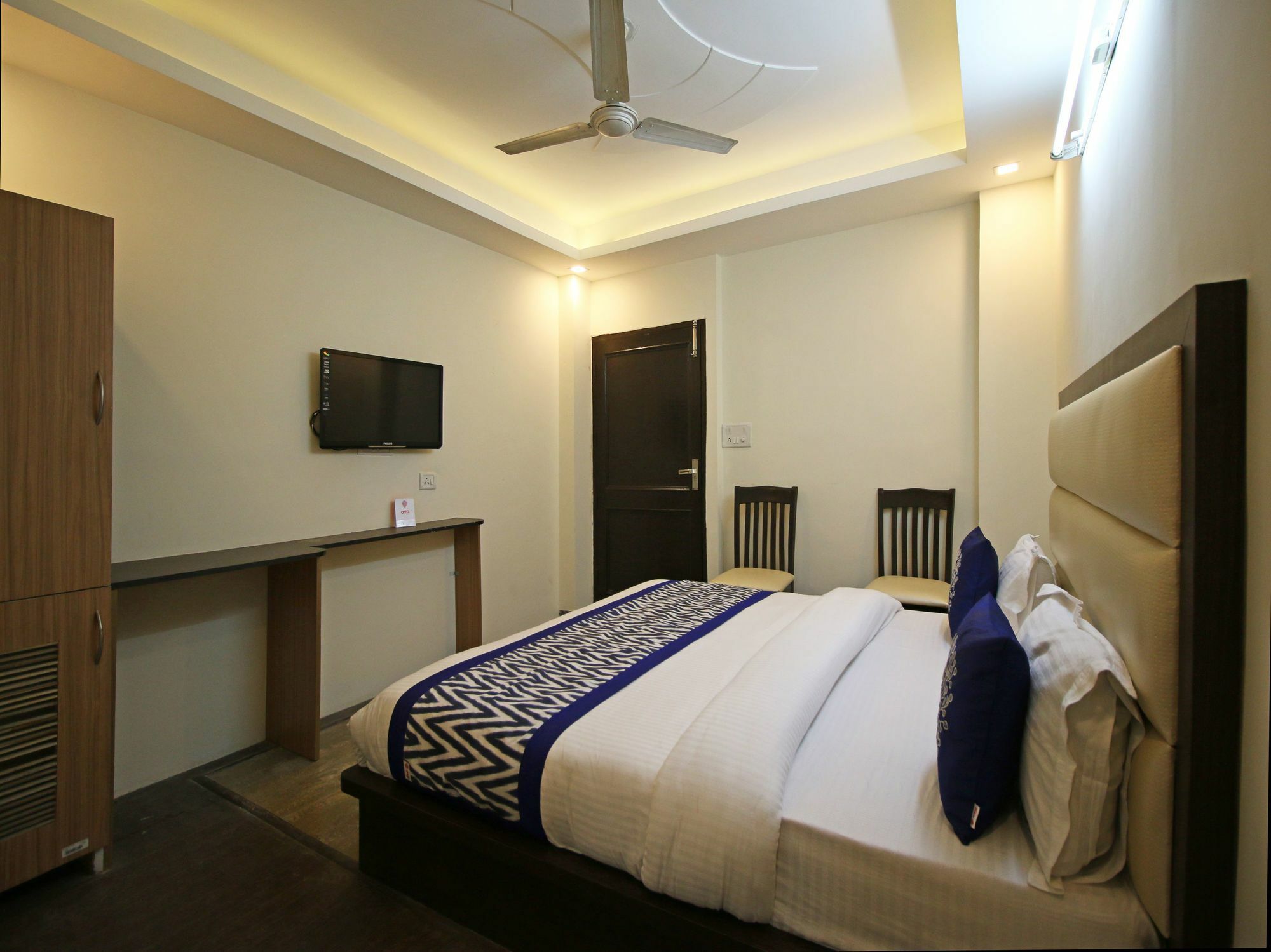 Hotel Oyo South Plaza Near Lotus Temple New Delhi