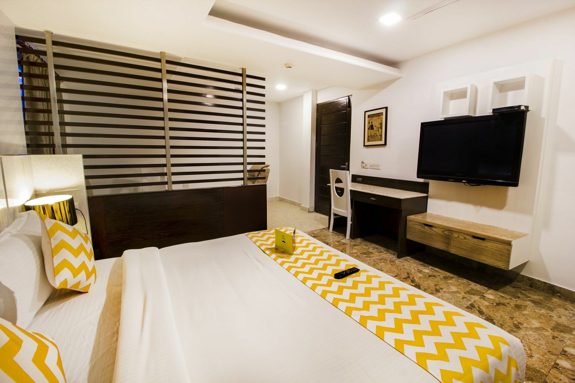 Fabhotel White Klove Near Railway Station New Delhi