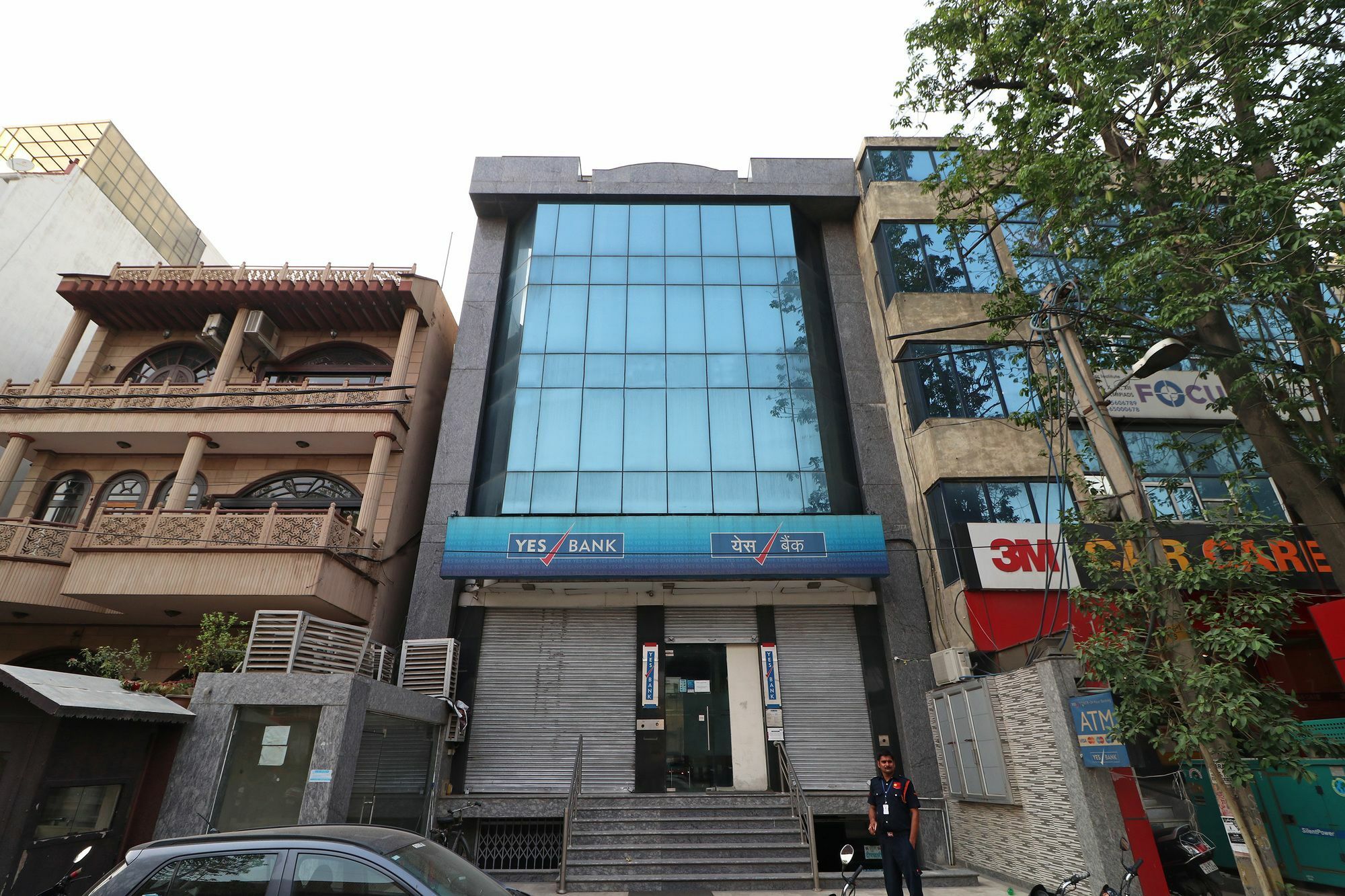 Oyo 14723 Diamond Deluxe Guest house New Delhi