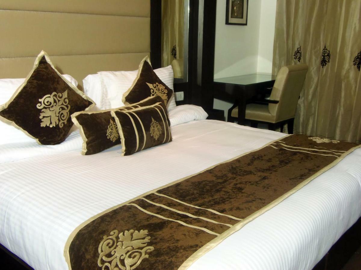 Hotel Bluemont Beacon New Delhi Gurgaon