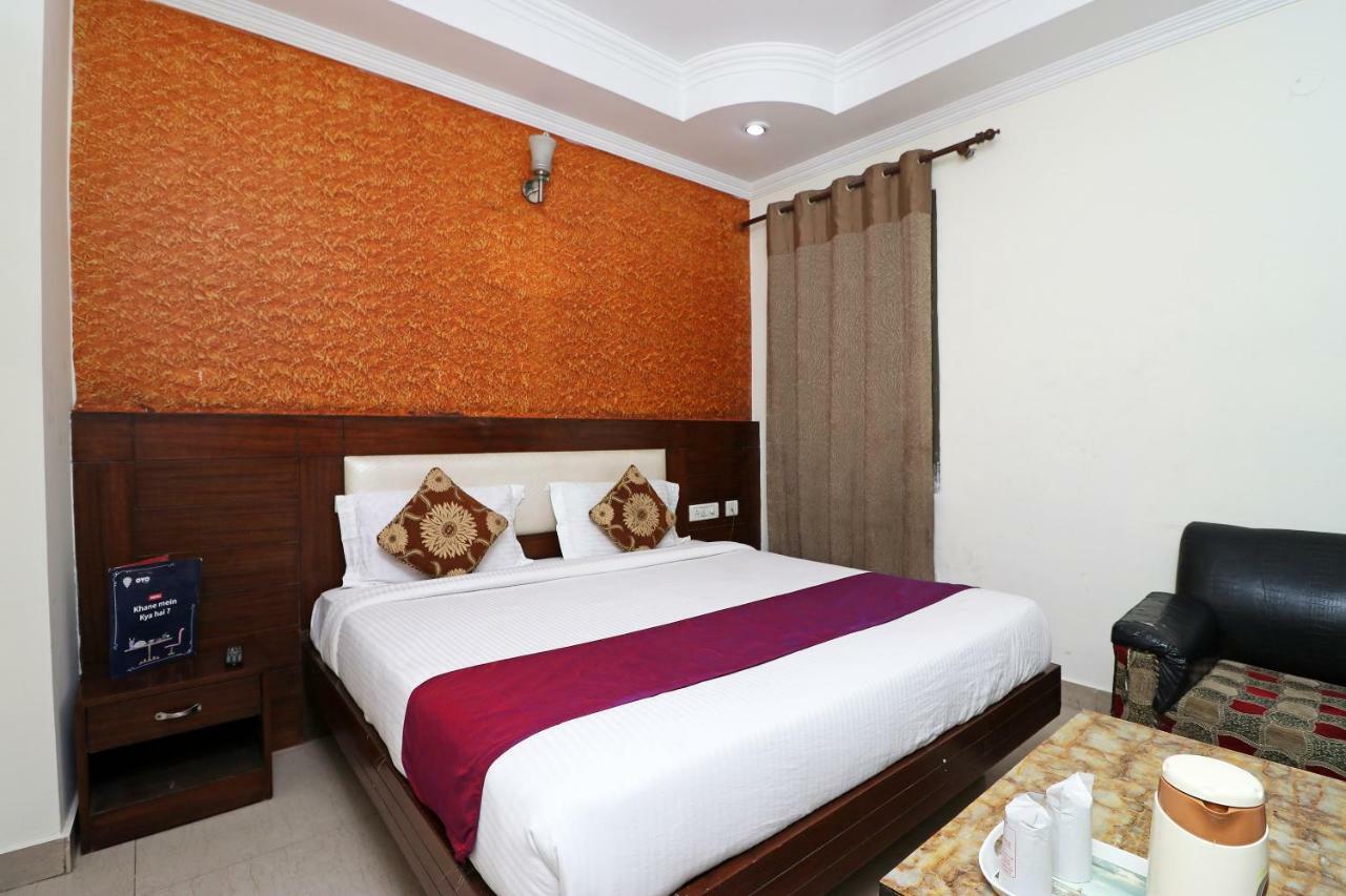 Oyo 6188 Rossette 3* New Delhi