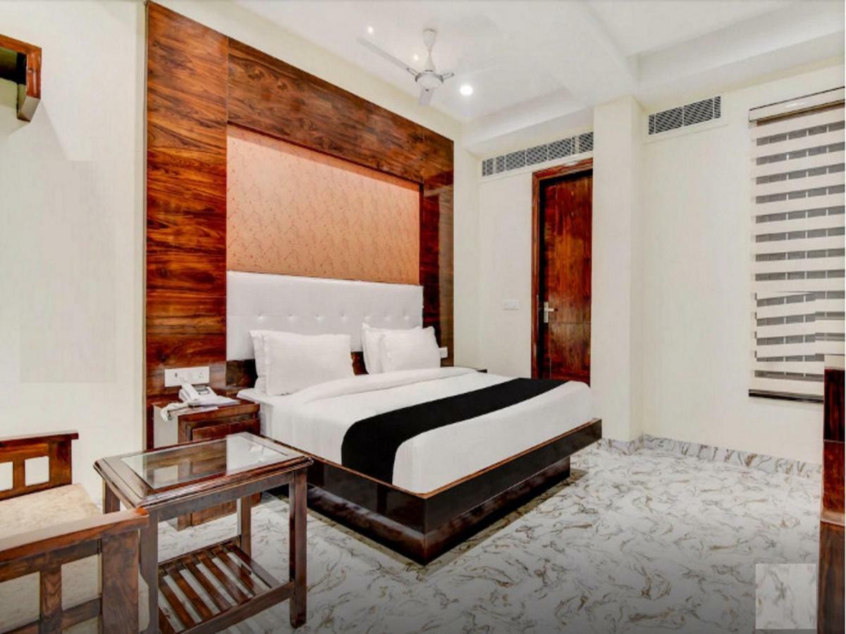 The Grand Uddhav 3*