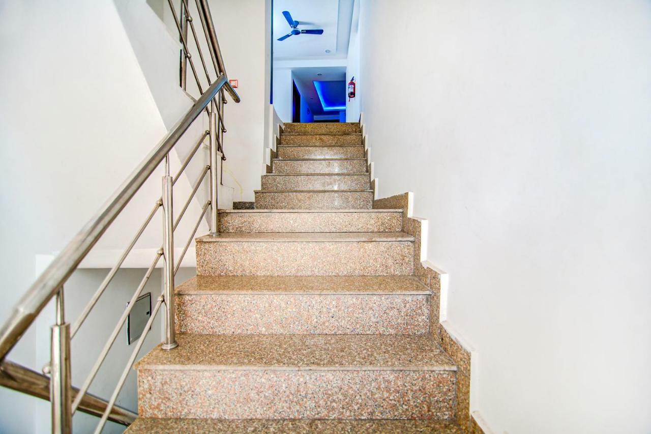 Fabexpress D Comfort Residency New Delhi