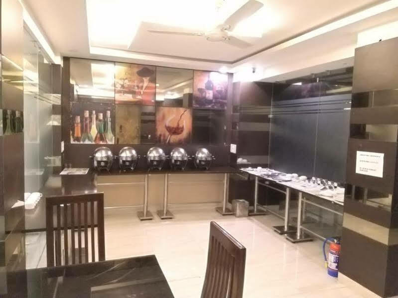 Arihant Inn-near Blk Hospital Hotel