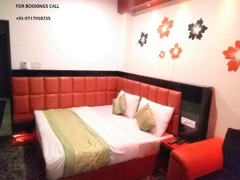 Hotel Arihant Inn-near Blk Hospital 2*