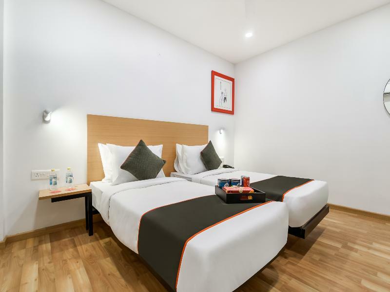 Hotel Super Townhouse 094 Moro 3*