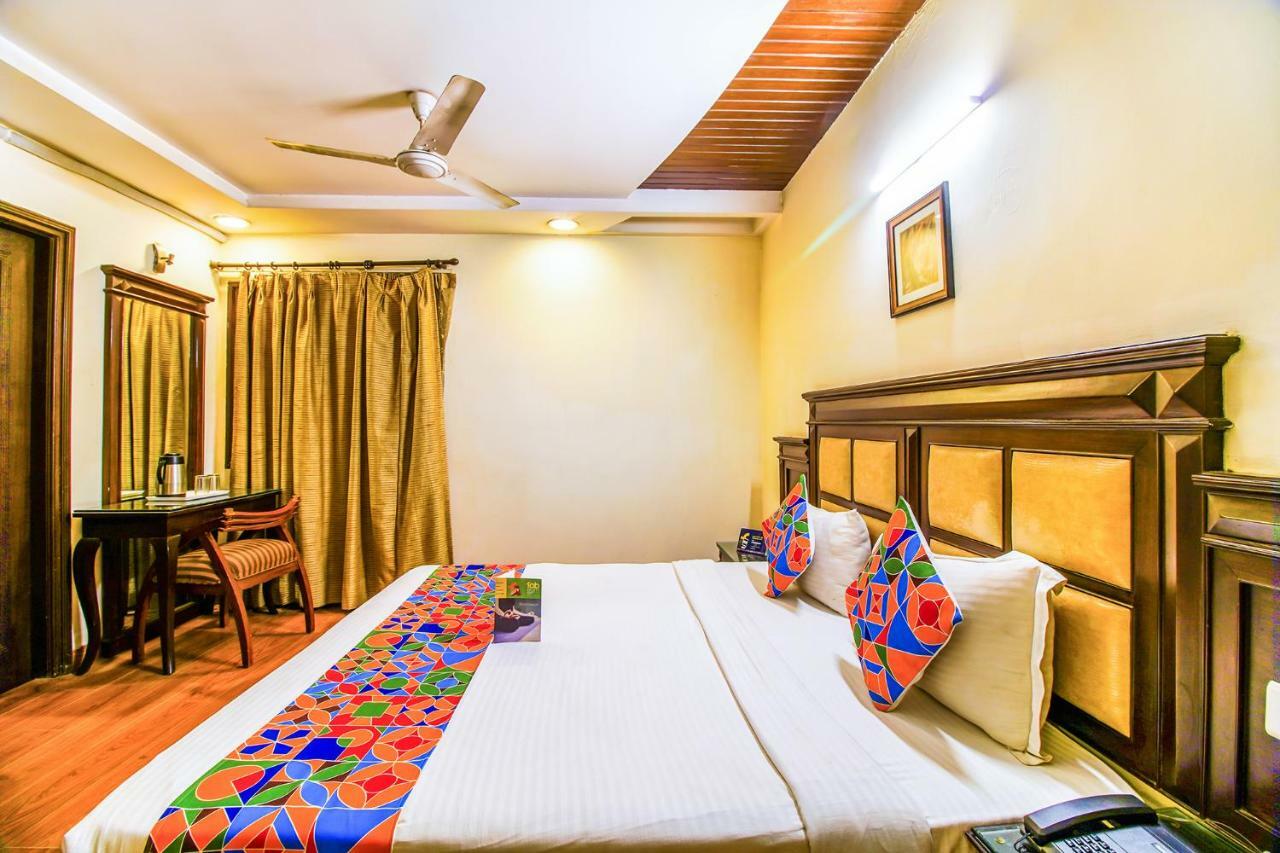 Hotel Fabhotel Residency