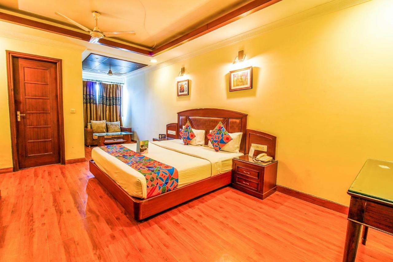 Hotel Fabhotel Residency
