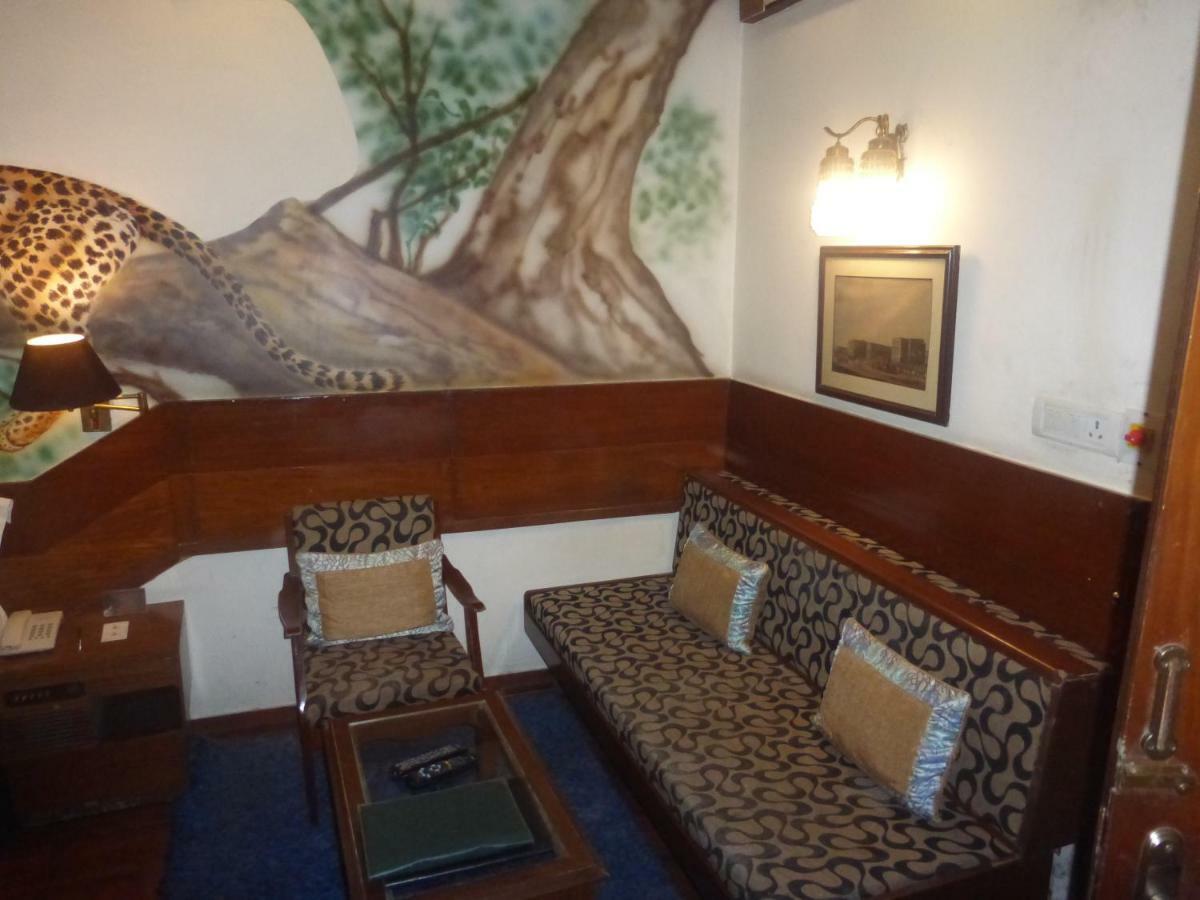 Alka Classic New Delhi