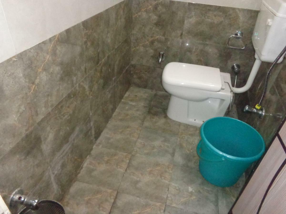 Delhi Inn,walk In Nizamuddin Railway Station Hotel New Delhi