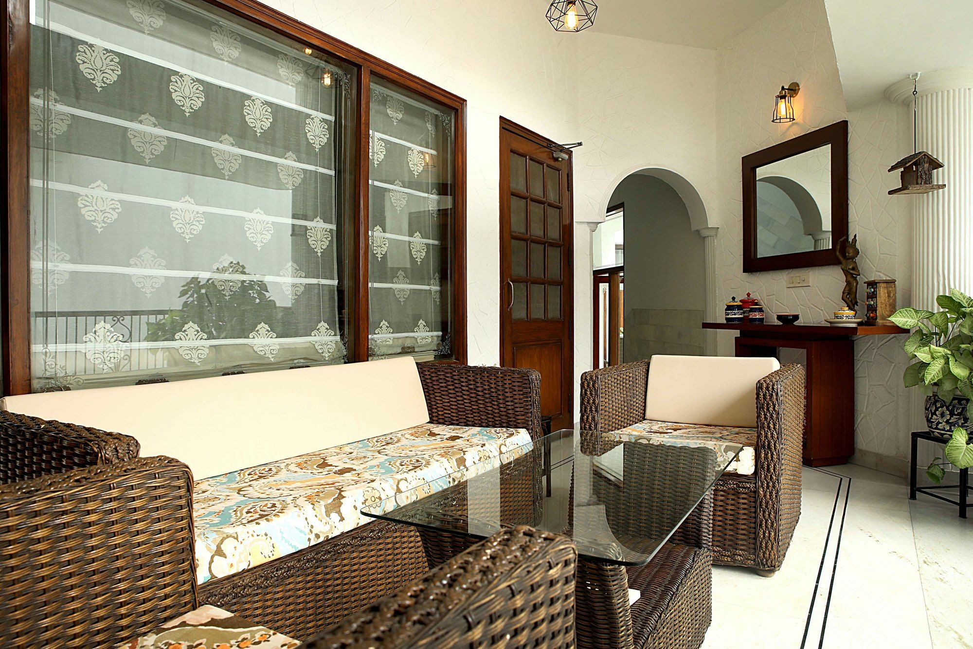 Ahuja Residency Golf Links Hotel New Delhi