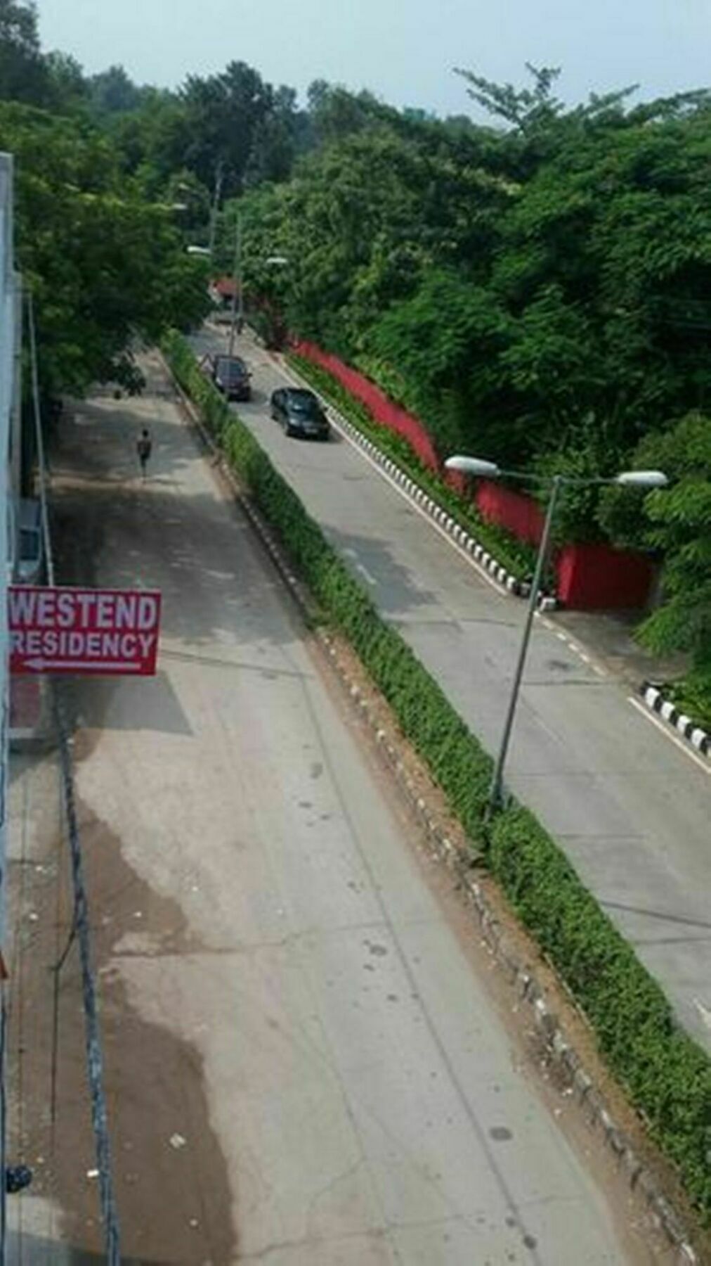 Hotel Oyo 13107 Westend Residency New Delhi