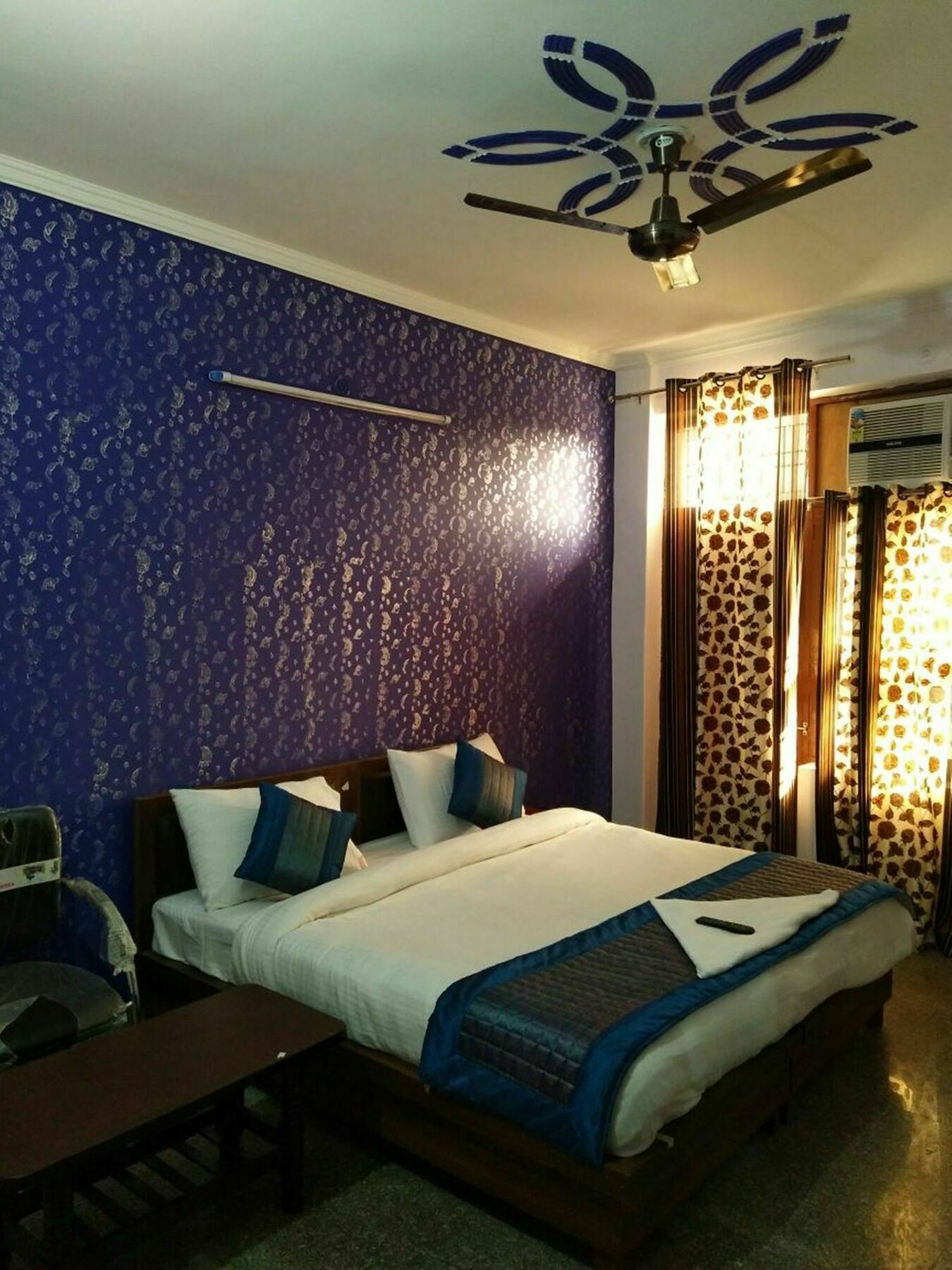 Oyo 13107 Westend Residency Hotel