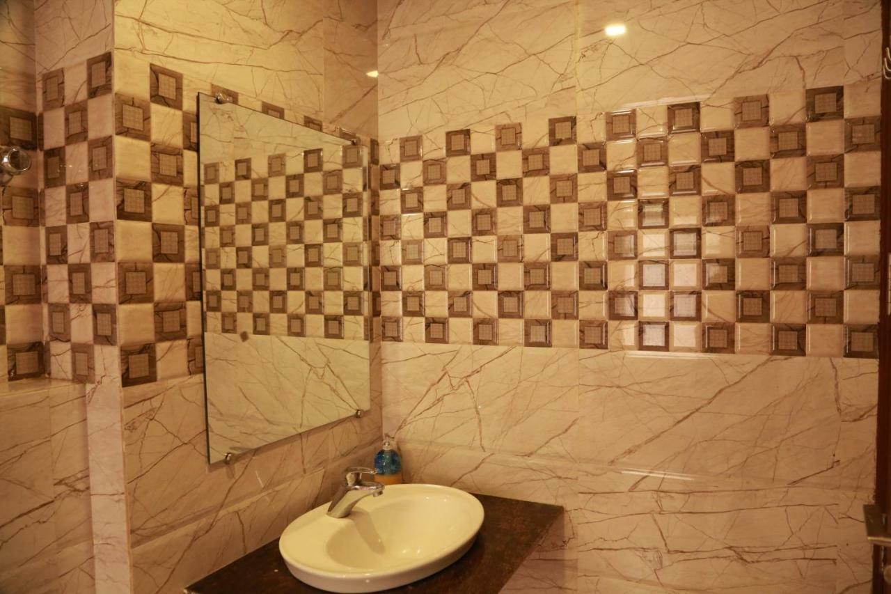 Geeta Saar Hotel New Delhi